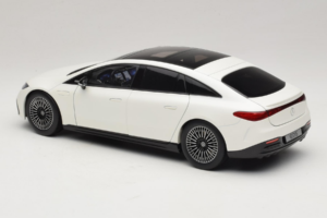 Mercedes EQS V297 Manufaktur Opalite White NZG 1:18 B66961049 Metall – Bild 7 von 8