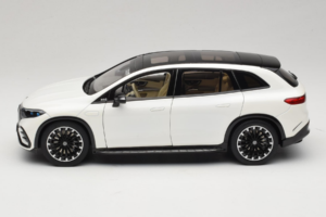 Mercedes EQS SUV X296 Manufaktur Diamond White NZG 1:18 B66960590 Metall – Bild 4 von 8