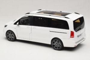Mercedes V-Class W447 AMG Line Weiss Norev 1:18 183876 Metall – Bild 7 von 8