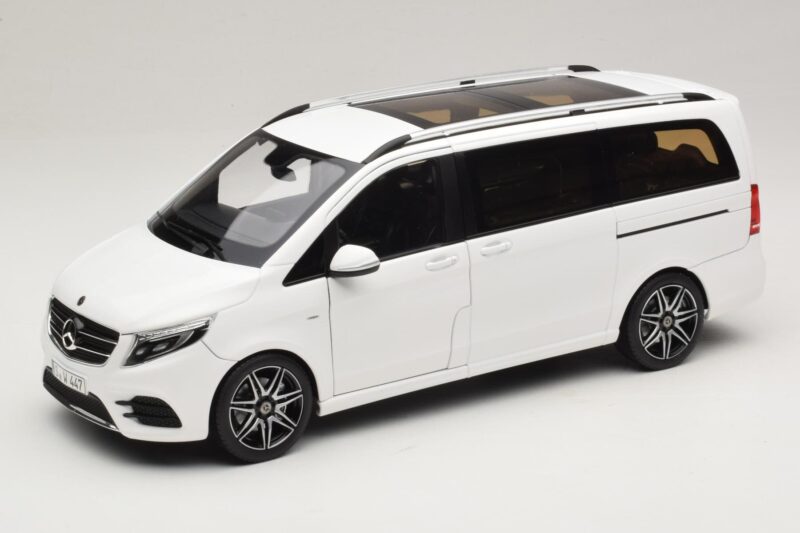 Mercedes V-Class W447 AMG Line Weiss Norev 1:18 183876 Metall