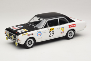Opel Commodore A #29 J-L. Clarr / J-P. Peyroux Tour de France Automobile 1971 MCG 1:18 MCG18562R Metall