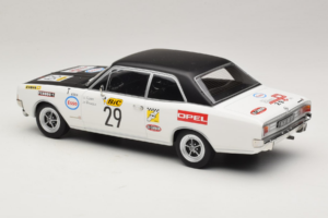 Opel Commodore A #29 J-L. Clarr / J-P. Peyroux Tour de France Automobile 1971 MCG 1:18 MCG18562R Metall – Bild 5 von 6