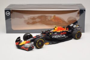Oracle Red Bull Racing RB19 S. Perez Abu Dhabi GP 2023 Minichamps 1:18 110232311 Resin – Bild 7 von 7