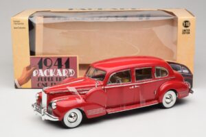 Packard Super Eight One-Eighty Rot Greenlight 1:18 12971 Metall – Bild 6 von 6