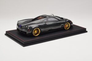 Pagani Huayra Starry Night Sky AB 1:18 REMC039 Resin – Bild 3 von 7