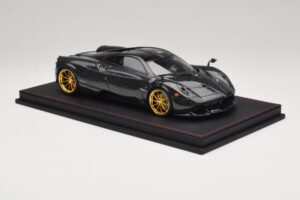Pagani Huayra Starry Night Sky AB 1:18 REMC039 Resin – Bild 4 von 7
