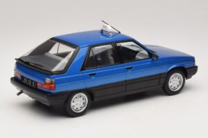 Renault 11 GTL Taxi James Bond MCG 1:18 MCG18833 Metall – Bild 2 von 6