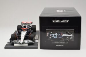Scuderia AlphaTauri AT04 D. Ricciardo Hungarian GP 2023 Minichamps 1:18 117231203 Resin – Bild 6 von 7