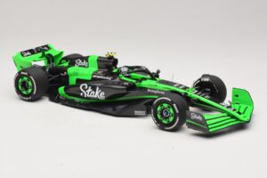 Stake Kick Sauber C44 G. Zhou Emilia Romagna GP 2024 Minichamps 1:18 117240124 Resin – Bild 4 von 7