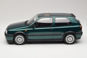 Volkswagen Golf Mk3 VR6 Carat Dragon Green Otto 1:12 G099 Resin – Bild 3 von 6