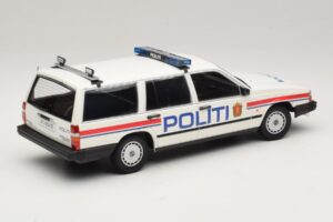 Volvo 740 GL Kombi Politi Norway Minichamps 1:18 155171796 Metall – Bild 2 von 6