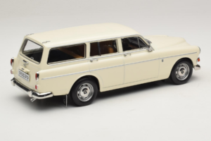 Volvo Amazon Kombi Pearl White Norev 1:18 188750 Metall – Bild 2 von 6