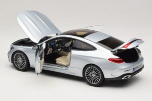 Mercedes CLE C236 Coupé Hightech Silver Norev 1:18 183939 Metall – Bild 5 von 8