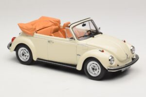 Volkswagen 1303 Cabrio Cream White Norev 1:18 188535 Metall – Bild 4 von 6