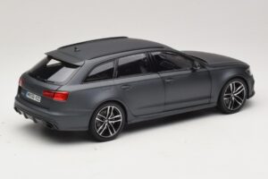 Audi RS6 C7 Avant Daytona Grey Minichamps 1:18 5011216225 Metall – Bild 2 von 8