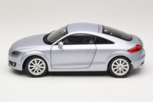 Audi TT 8N Silverblue Metallic Minichamps 1:18 100015020 Metall – Bild 4 von 8