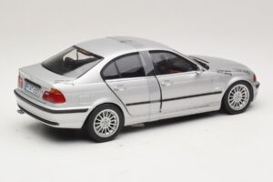 BMW 3-Series E46 6-Cylinder Silber UT Models 1:18 20512 Metall – Bild 2 von 6