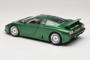Bugatti EB110 Grün Metallic Bburago 1:18 3003 Metall – Bild 7 von 8