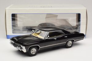 Chevrolet Impala Schwarz MCG 1:18 MCG181006 Metall – Bild 6 von 6