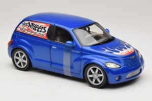 Chrysler PT Cruiser Lieferwagen Blau Hot Wheels 1:18 29616 Metall – Bild 5 von 7