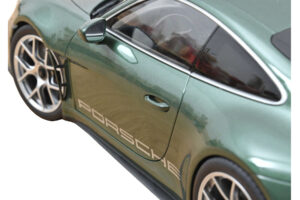Porsche 911 992 S/T Malachite Green Metallic Norev 1:12 127552 Metall – Bild 4 von 4