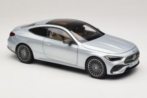 Mercedes CLE C236 Coupé Hightech Silver Norev 1:18 183939 Metall – Bild 6 von 8