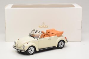 Volkswagen 1303 Cabrio Cream White Norev 1:18 188535 Metall – Bild 6 von 6