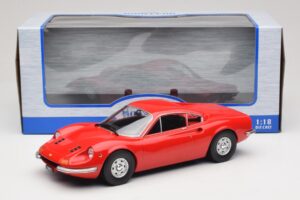Ferrari Dino 246 GT Rot MCG 1:18 MCG18359 Metall – Bild 6 von 6