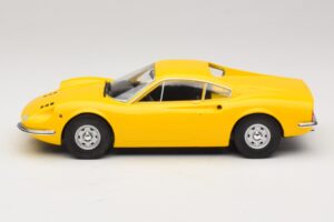 Ferrari Dino 246 GT Gelb MCG 1:18 MCG18168 Metall – Bild 3 von 6