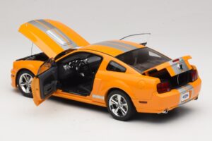 Ford Mustang GT S197 Grabber Orange Metallic AUTOart 1:18 73117-A1 Metall – Bild 5 von 8