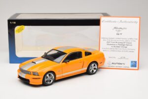 Ford Mustang GT S197 Grabber Orange Metallic AUTOart 1:18 73117-A1 Metall – Bild 8 von 8