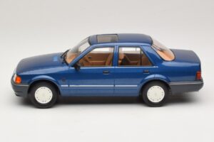 Ford Orion Mk2 1.6i Metallic Blue MCG 1:18 MCG18490 Metall – Bild 3 von 6