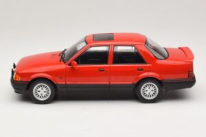 Ford Orion Mk2 1600E Rot MCG 1:18 MCG18488 Metall – Bild 3 von 6