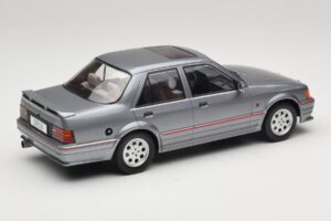 Ford Orion Mk2 RS Package Grau MCG 1:18 MCG18489 Metall – Bild 2 von 6
