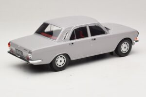 GAZ Volga GAZ-24-10 Grau MCG 1:18 MCG18016 Metall – Bild 2 von 6