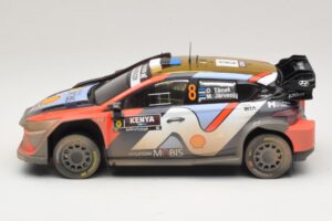 Hyundai i20 N Rally1 #8 O. Tanak / M. Jarveoja Safari Rally Kenya 2025 IXO 1:18 18RMC247A Metall – Bild 3 von 6