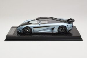Koenigsegg Regera Blau Carbon-Paket FrontiArt 1:18 F079-173 Resin – Bild 3 von 7