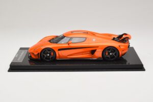 Koenigsegg Regera Orange Carbon-Paket FrontiArt 1:18 F071-153 Resin – Bild 3 von 7