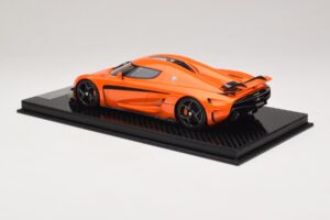 Koenigsegg Regera Orange Carbon-Paket FrontiArt 1:18 F071-153 Resin – Bild 5 von 7