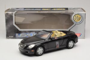 Lexus SC430 Cabriolet Schwarz Motormax 1:18 73119 Metall – Bild 6 von 6