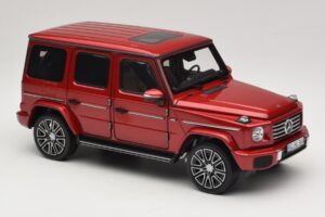 Mercedes G-Class W465 Hyacinth Red Norev 1:18 183037 Metall – Bild 4 von 6
