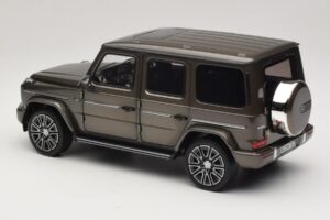 Mercedes G-Class W465 Indium Grey Norev 1:18 183036 Metall – Bild 5 von 6