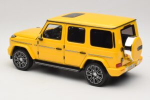 Mercedes G-Class W465 Sun Yellow Norev 1:18 183038 Metall – Bild 5 von 6