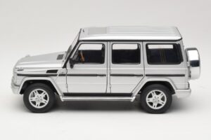 Mercedes G500 W463 LWB Händler Edition Silber AUTOart 1:18 B66962142 Metall – Bild 4 von 8