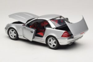 Mercedes SLK230 R170 AMG Roadster Silber UT Models 1:18 26152 Metall – Bild 5 von 8