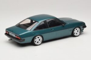 Opel Manta B Grün Metallic Custom-Felgen MCG 1:18 MCG18313MCW Metall – Bild 2 von 6