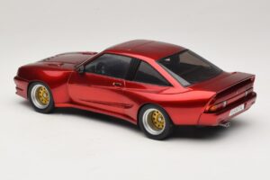 Opel Manta B Mattig Rot MCG 1:18 MCG18265 Metall – Bild 5 von 6