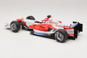 Panasonic Toyota Racing TF106 #11 J. Trulli 2006 Minichamps 1:18 AM59558L Metall – Bild 5 von 7