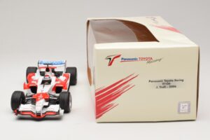 Panasonic Toyota Racing TF106 #11 J. Trulli 2006 Minichamps 1:18 AM59558L Metall – Bild 6 von 7