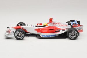 Panasonic Toyota Racing TF106 #12 R. Schumacher 2006 Minichamps 1:18 AM59557K Metall – Bild 3 von 7